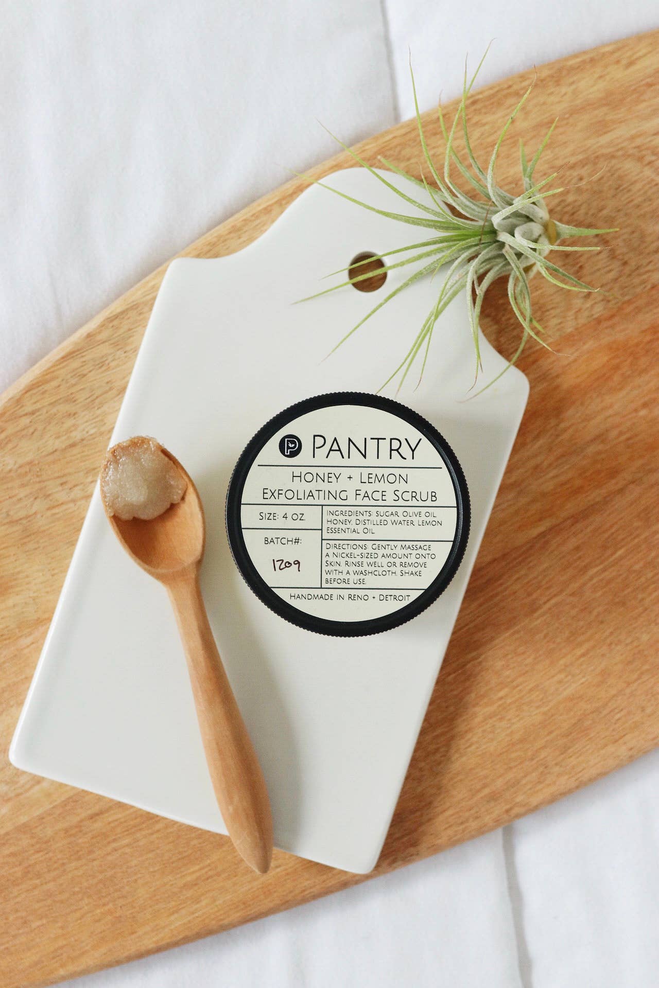 Honey + Lemon Exfoliating Face Scrub -Winter Skin Brightener