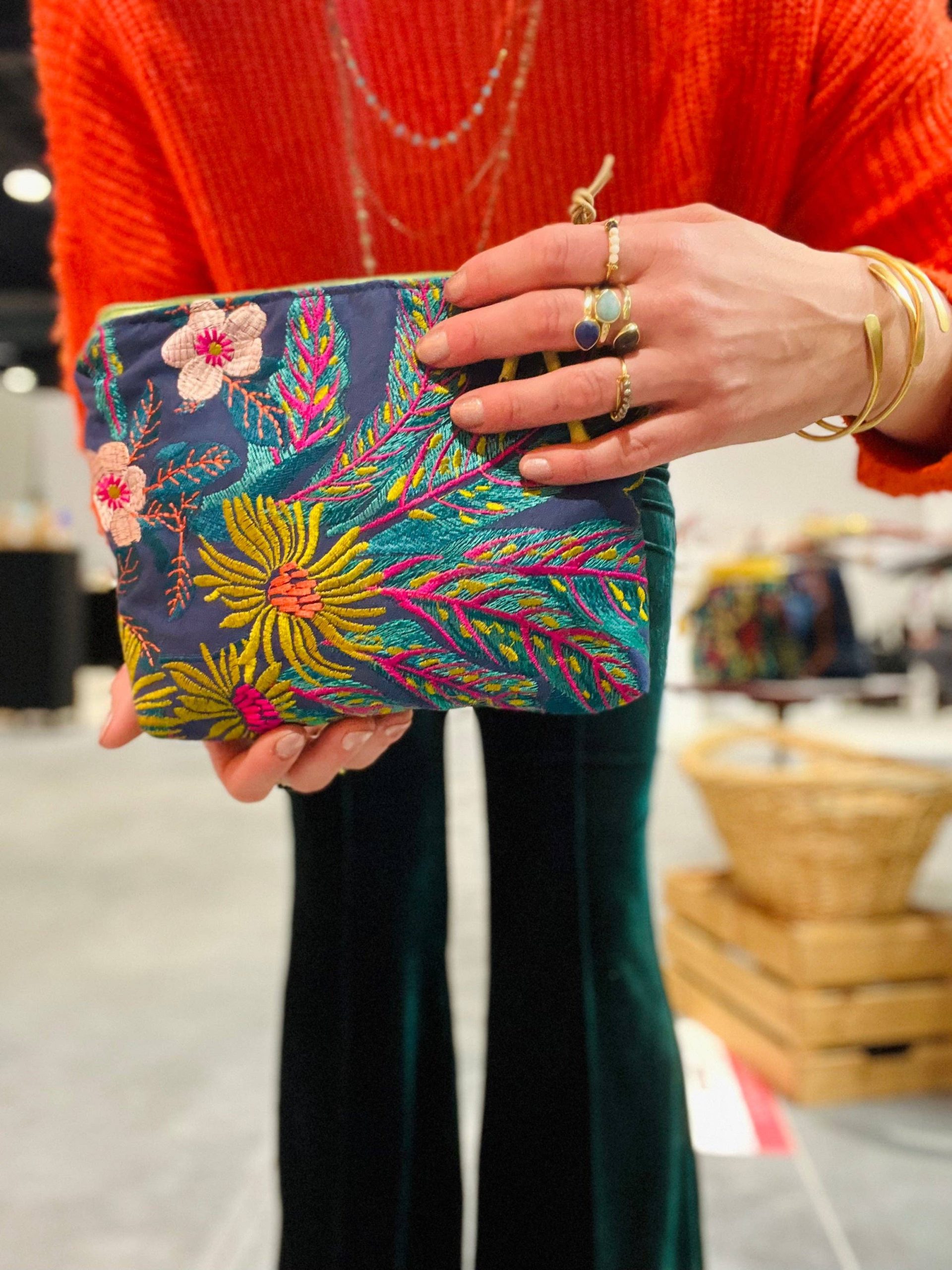 Floral Embroidery Zipper Accessories Pouch Clutch