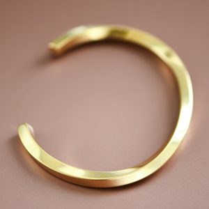 Twisted Cuff